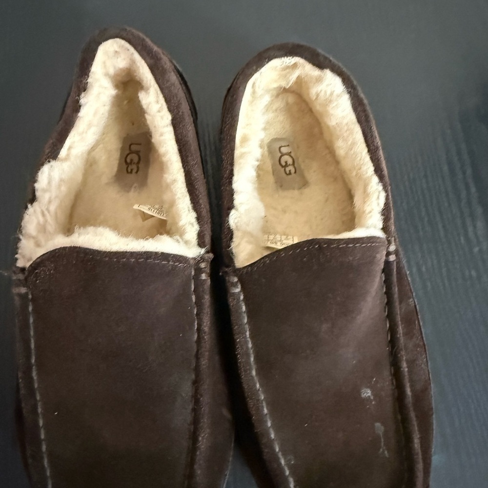 UGG MEN'S BROWN ASCOT SLIPPERS SUEDE MOCCASIN SHOES SZ 8 - Picture 6 of 8